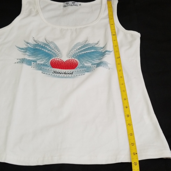 Sisterhood of Bitches White Printed Top. - Picture 7 of 7